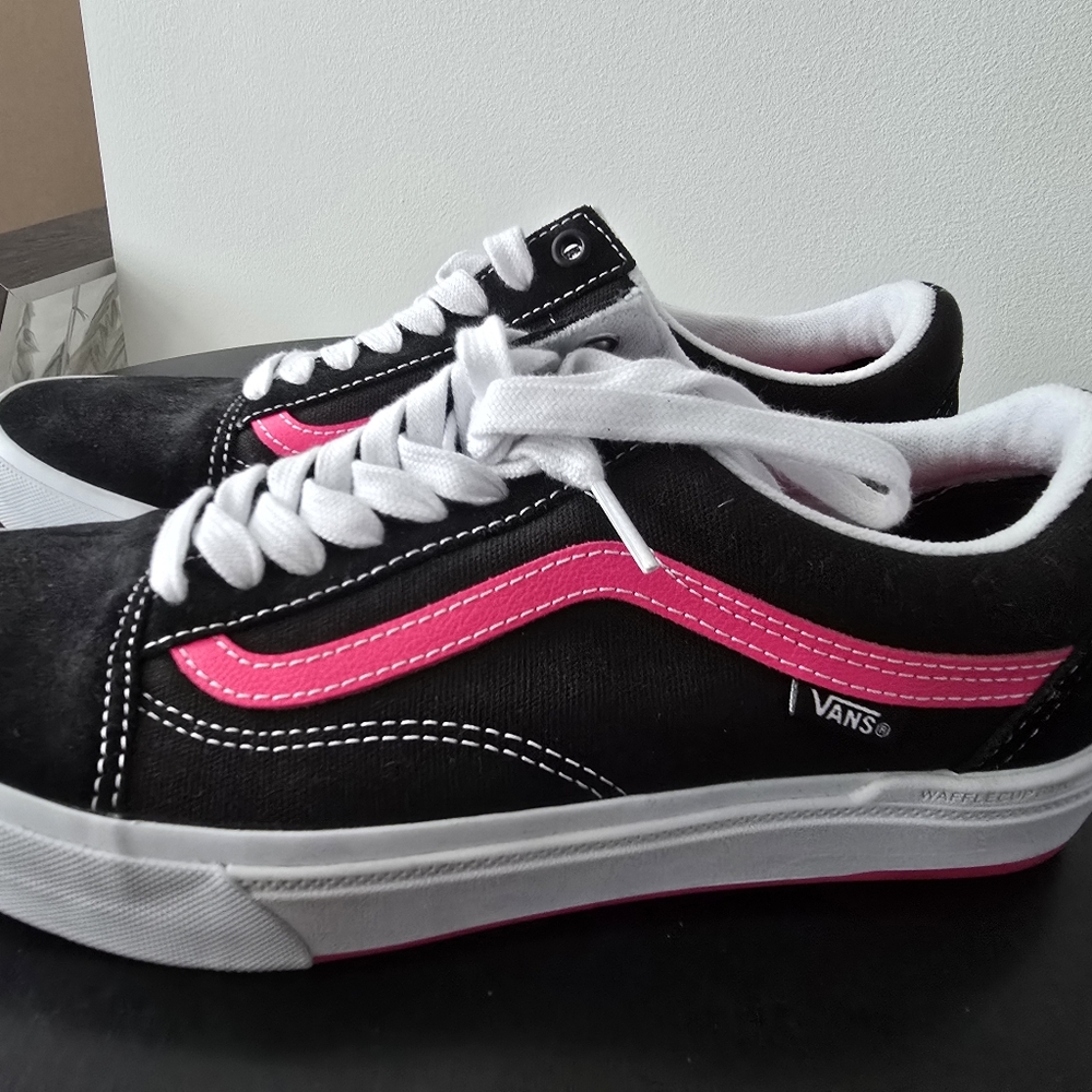 Vans BMX Old Skool Black Neon Pink 9 Like New!!! - Picture 9 of 9
